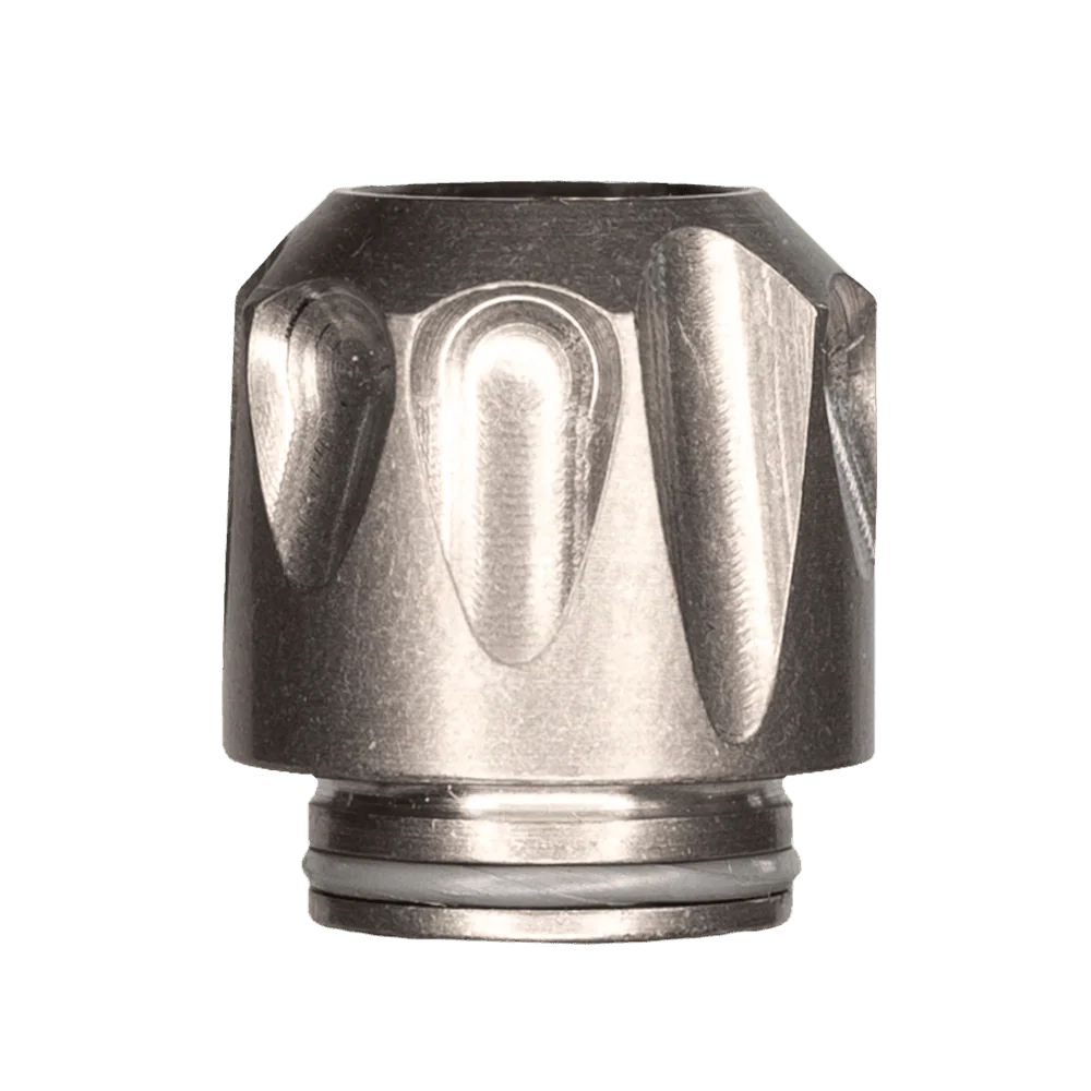 The VonG (i): Titanium - Image 18